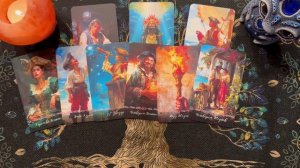 Таро-расклад "Мысли бывшего о вас" ❤️