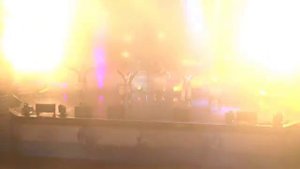 Шоу неоновых барабанщиков