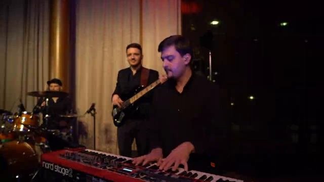 МегаХит-Кавер группа на корпоратив-живой звук!