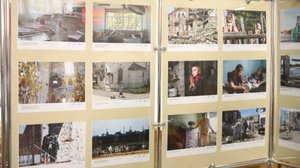 В Думе Ставрополья открылась фотовыставка «Хроники террора украинского неонацистского режима»