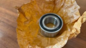 Ступичный подшипник оригинал - такой не покупайте!