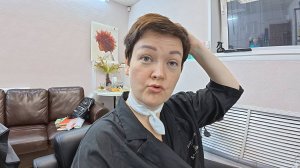 Привела в ПОРЯДОК свои волосюшки) Теперь выгляжу как ДЕВОЧКА) Не удержалась, СКУПИЛА пол палатки)