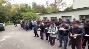 В Москве прошёл крупный рейд по мигрантам !!!