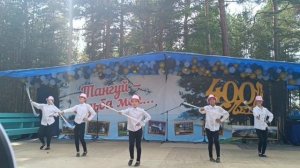 Детский танцевальный коллектив "Акварель" - танец "Французский променад"