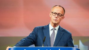 Песков: не стоит принимать во внимание "нехорошие" слова Мерца в адрес Путина