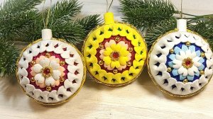 Новогодние игрушки своими руками. Ёлочные игрушки из фоамирана. Поделки своими руками.