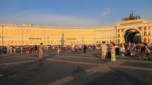 Песня на площади