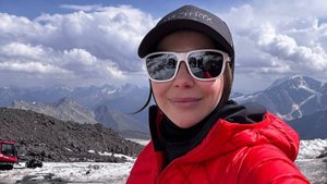 Второй день голодного восхождения на Эльбрус Татьяны Посохиной. Уже на склонах Эльруса