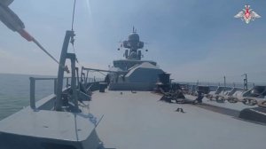 На Каспийской флотилии малый ракетный корабль «Великий Устюг» провёл артиллерийские стрельбы