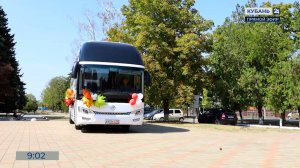 Детская школа искусств Брюховецкого района получила новый автобус