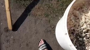 я убираю мусор