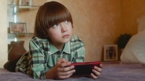 У МЕНЯ ДЕЛА (режиссер Александра Карначёва) короткометражный фильм