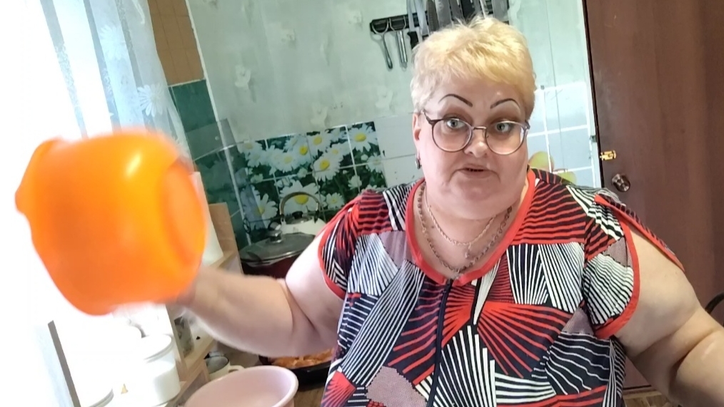 Продолжение следует:Забитая, беспордонная ещё и КвАкАеТ😂🤦 смотреть онлайн