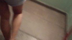 мы ловим летучую мышь которая у нас в подъезде!