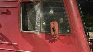 Подростки-зацеперы кинули камень в кабину машиниста на станции Мытищи