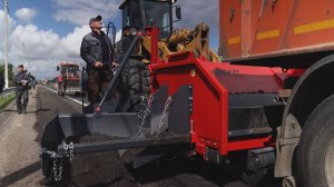 Созданную на смоленском предприятии спецтехнику "Феникс" успешно протестировали на дороге