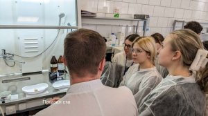 Экскурсия по лаборатории для учеников "Онфима"