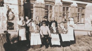 «Ехал кАзак на коне ворОном»