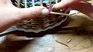 Тарелочка из обрезков трубочек