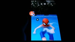 Я превратился в человека паука и возле меня крутится весь мир.