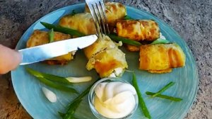 Как приготовить острые рулетики из кабачков