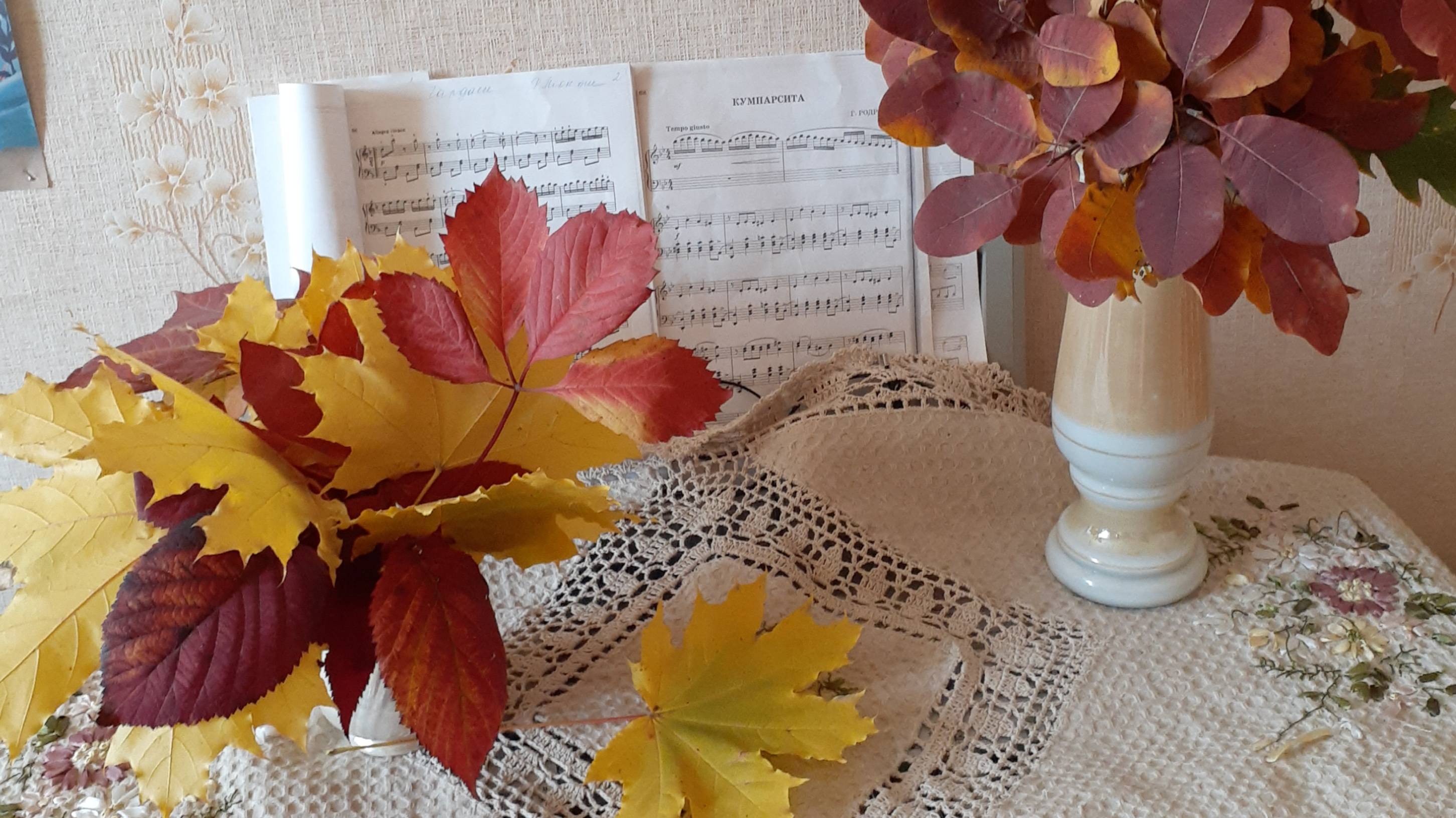 Вокальная группа "Россиянка". "На Руси никогда не умолкнут гармони" смотреть онлайн