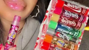 АСМР БЛЕСК ДЛЯ ГУБ /ASMR#asmr #top #асмр #видео #тренд #рейтинг #очень #релакс #мурашки #нравится# т