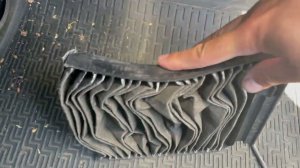 Фильтр салона не нужно менять?