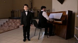 М. Глинка "Песня Вани" из оперы "Жизнь за царя", исполняет Александр Кузьмин, 9 лет