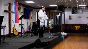 Сибирская Мессианская Конференция (г.Новокузнецк) / Мощное свидетельство Дениса Кушнира из Донецка.