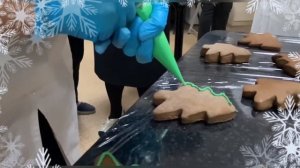 Новогодняя выпечка имбирных пряников