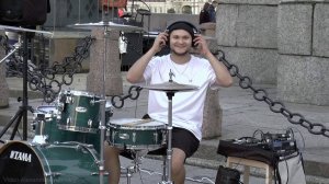 Волна (Тима ищет свет) Барабанщик Витя зажигает на Стрелке В. О. (СПб)