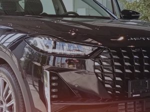 JETOUR X70 PLUS LUXURY ЧЁРНЫЙ НА ЧЁРНОМ САЛОНЕ В НАЛИЧИИ В КАЛИНИНГРАДЕ