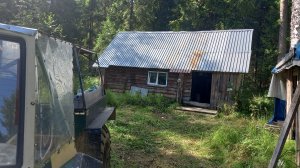 ПОЕЗДКА В ТАЁЖНУЮ ИЗБУ НА ОТКРЫТИЕ СЕЗОНА ОХОТЫ! РАЗОРВАЛИ КАРАКАТ! ОХОТА ПО ПЕРУ!