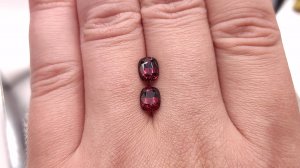Шпинель красная пара, кушон 2.13 ct. Мьянма + гемм. заключение