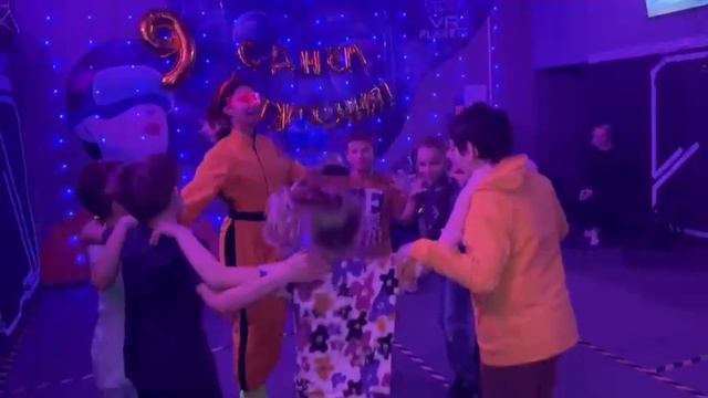 ТАНЦЕВАЛЬНАЯ ПРОГРАММА АНИМАТОРА В VR PLANETS смотреть онлайн