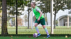 Подготовка женской команды «горожан» к матчу с «Ростовом»