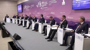 На Восточном экономическом форуме каждые 10 минут заключаются соглашения и подписываются контракты