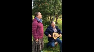 КОЛЁСНАЯ ЛИРА прошло 19 лет https://rutube.ru/video/1c7578869c52fa4b4870900cd25aa261/