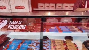 Ярмарка «Сделано в России» в Пекине: шоколад, печенье и...Камила Валиева