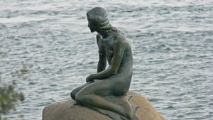 Памятник Русалочке