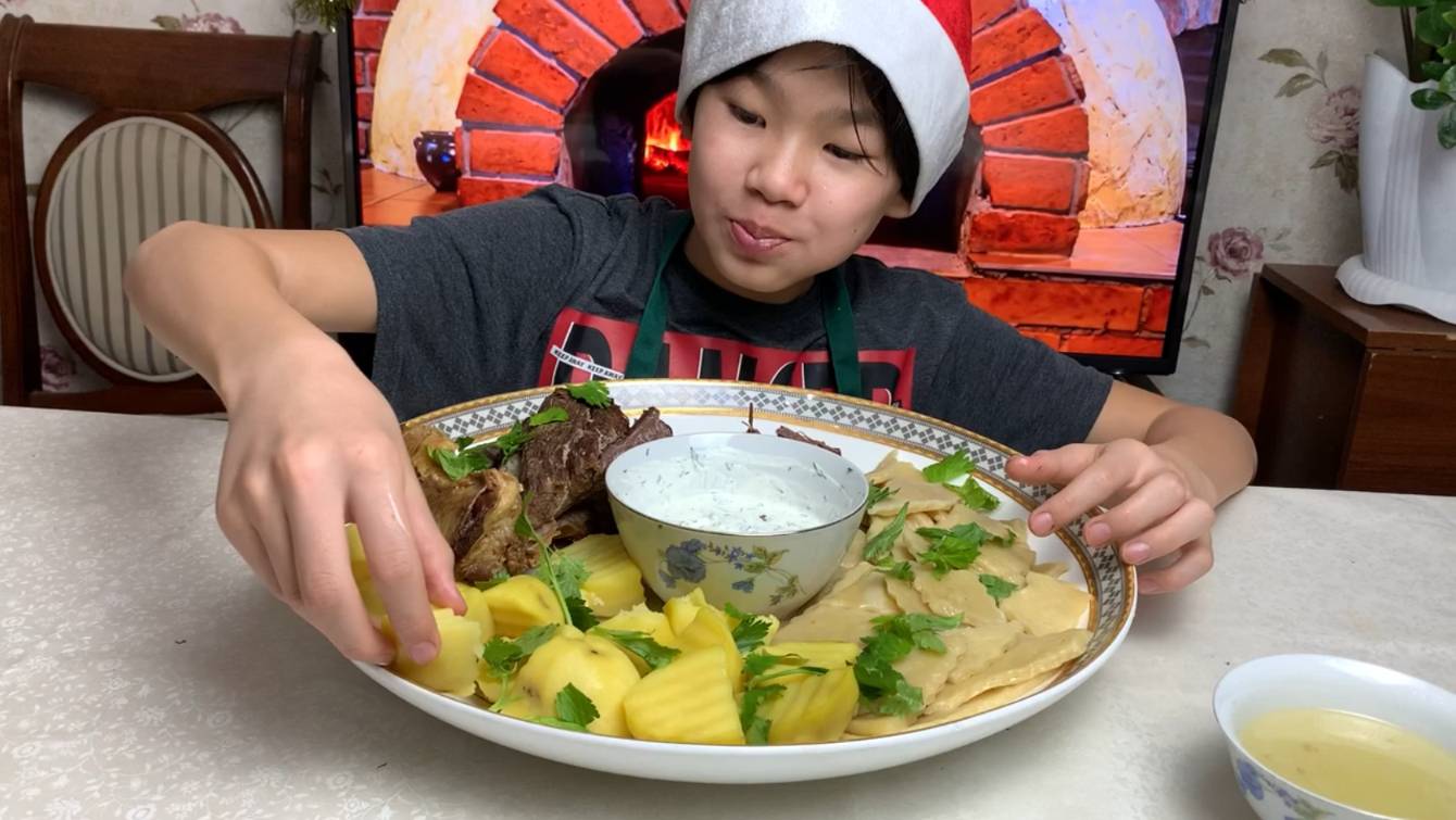 АВАРСКИЙ ХИНКАЛ. КАВКАЗСКАЯ КУХНЯ. ВКУСНЕЙШИЙ УЖИН смотреть онлайн