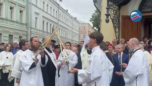 334 белых шара в небе: в Москве почтили память жертв теракта в Беслане