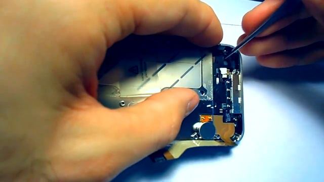 Замена разъема зарядки и микрофона на iPhone 4S