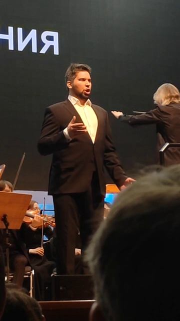 Павел Червинский Рондо Фарлафа  из оперы "Руслан и Людмила" смотреть онлайн