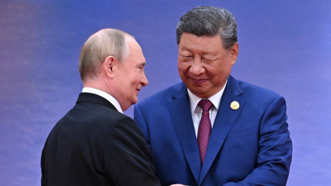 Каллас: из-за встреч Путина с главами КНР и КНДР земля уходит из-под ног