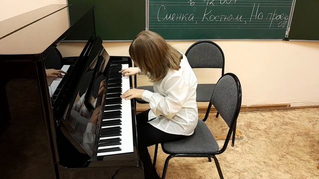 А. Зверев. Маленькое рондо e - moll смотреть онлайн