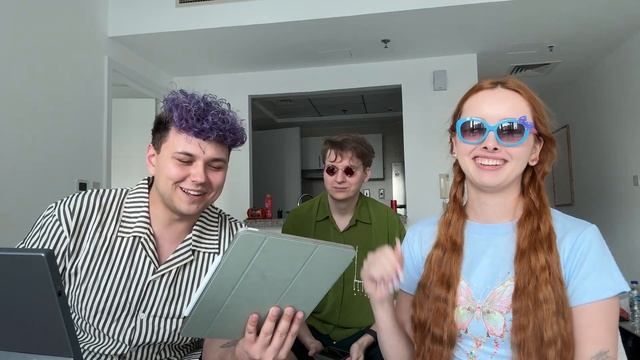 Стали ФРЕНДЗОНОЙ на день (+ клип)