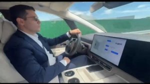 ☝️Министру промышленности РФ презентовали Li Auto Mega
Антон Алиханов в рамках визита в Китай посет