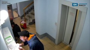 Парни с фонариками уничтожают агитацию в ящиках орловцах